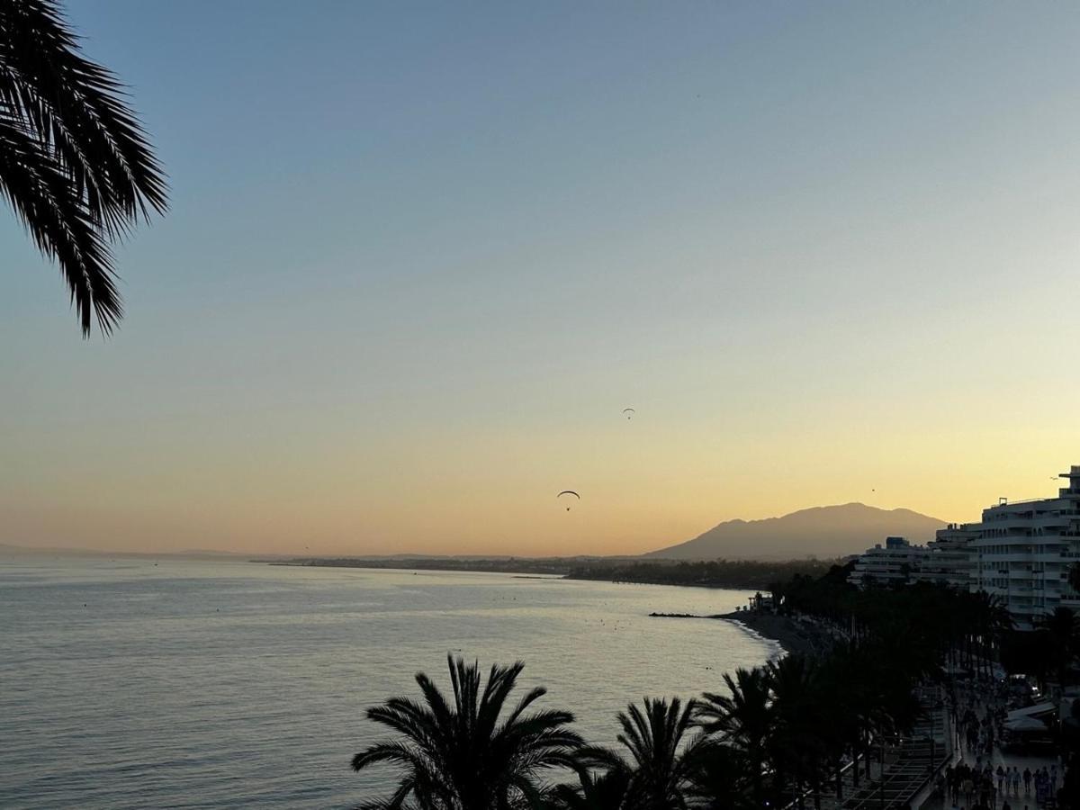 Marbella Beachfront Apartment Ngoại thất bức ảnh